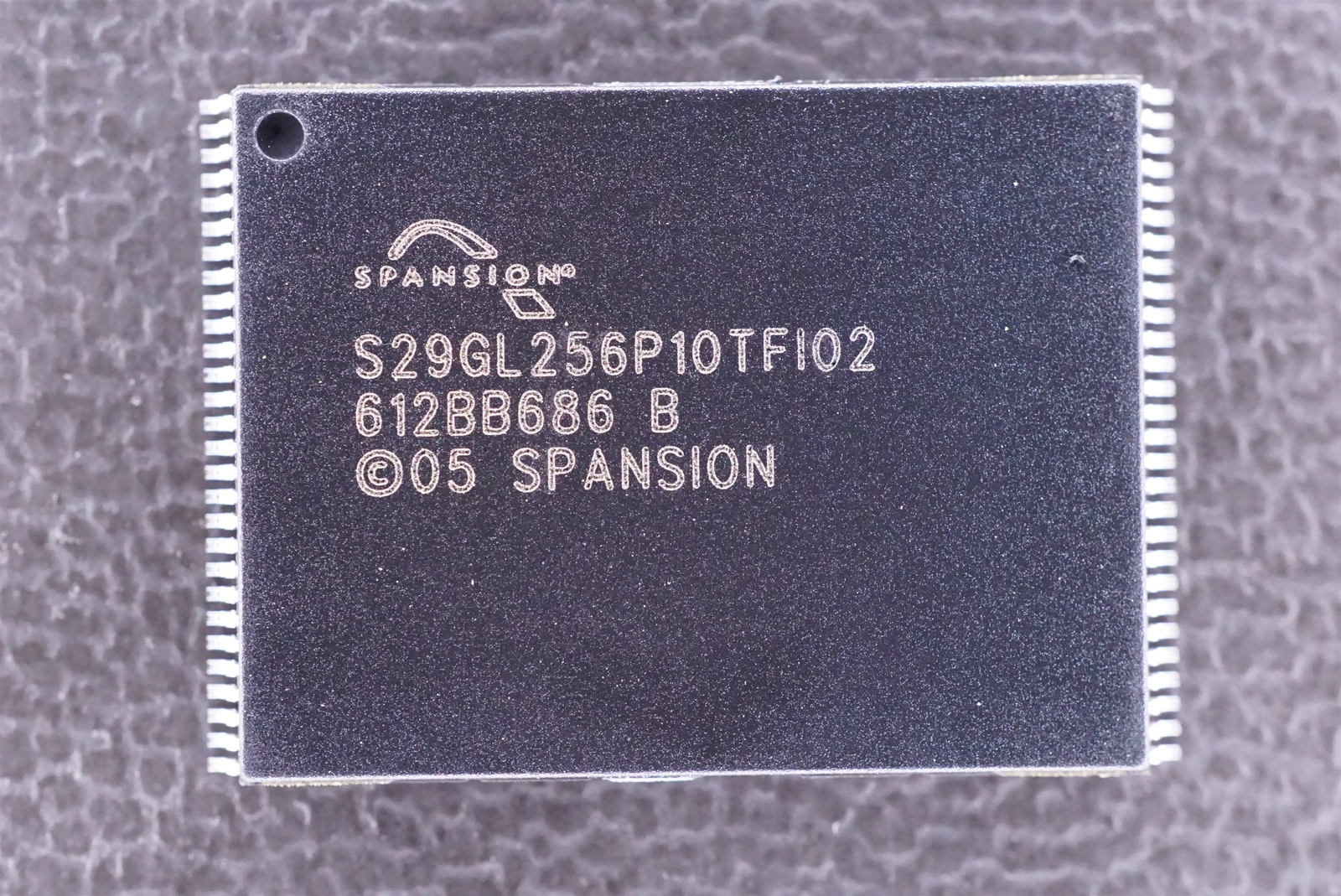 S29GL256P10TFI020 Infineon 256 Mbit Flash NOR Memory 32M x 8 100ns SMT 56-TSOP
