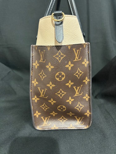 Louis Vuitton Echtleder Handtasche mit Canvas Monogramm Seiten On My Side - Bild 2 von 8