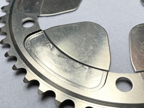 CORONA CHAINRING Stronglight 107 AERO DELTA ROAD 46 t - New 144 BCD ultrarare - Foto 9 di 10