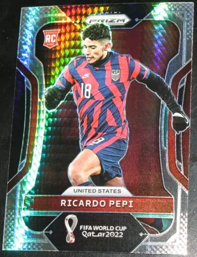 2022 Prizm World Cup Ricardo Pepi Hyper #205 Base USA USMNT RC