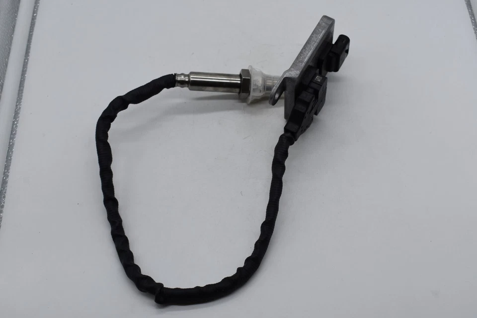 Sensor Nox de entrada A0009053506 para Mercedes-Benz GL350 ML350 E250 Sprinter W212 ML Foto 4 de 4