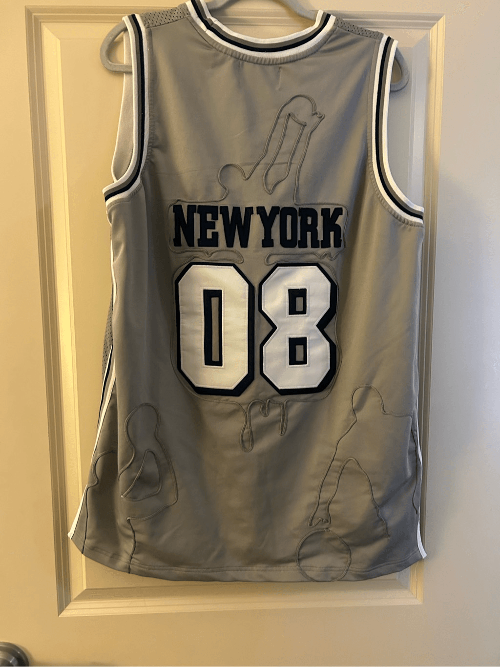 Picture 1 of 6