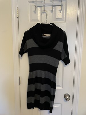 Ann Taylor LOFT Women's Short Sleeve Black/Gray Turtleneck