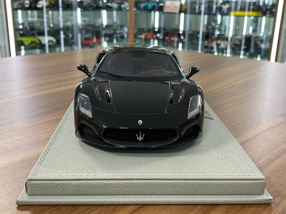 Maserati MC20 2020 Special BBR Nero Enigma Ltd 50 Collector Edition [1/18 Resin] - Image 2 of 4