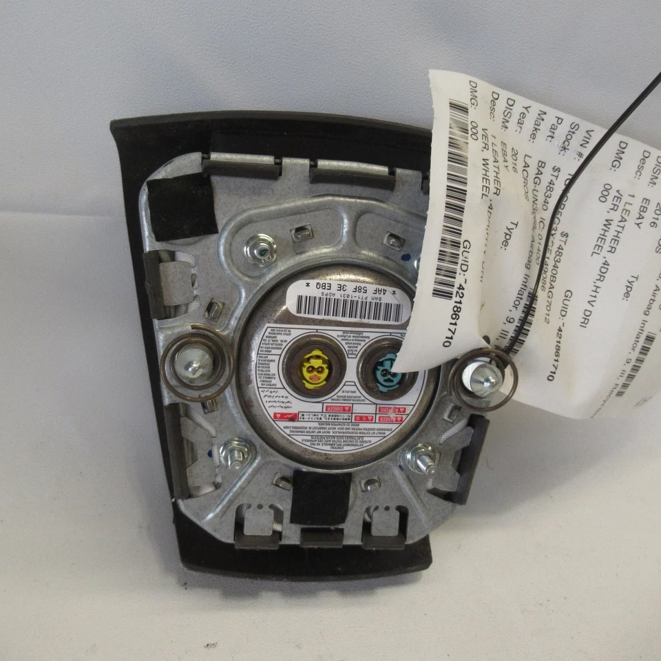 2014 2015 2016 Buick LaCrosse Wheel Airbag Driver Air Bag OEM - Image 2 of 4