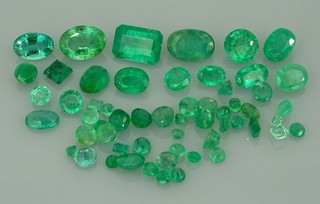 Lote Mixto de Esmeraldas Naturales 9.30ct Piedras Preciosas Sueltas Naturales