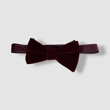Ryan Seacrest Distinction Men's Red Velvet Pre-Tied Bow Tie