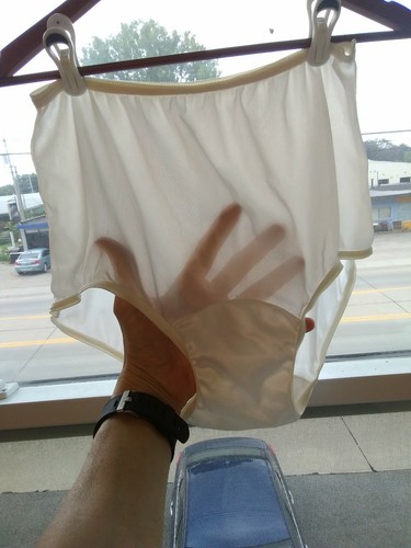 Vintage 1960s ivory GrannyPanties, Sissy Knickers cotton dbl Gusset Size 6 - Picture 9 of 10