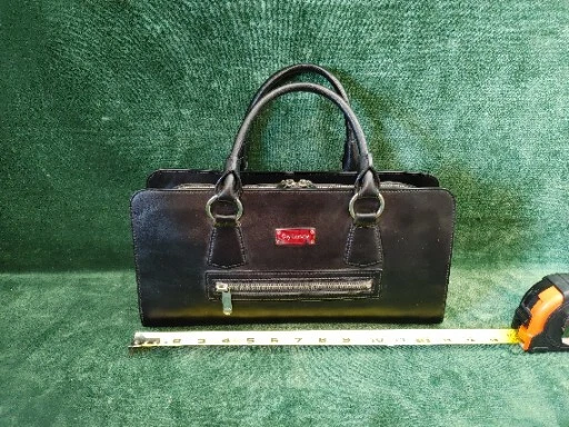 Guy Laroche Leather Bag