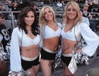 OAKLAND LAS VEGAS RAIDERETTES Signed 8x10 GLOSSY PHOTO NFL CHEERLEADERS!!!