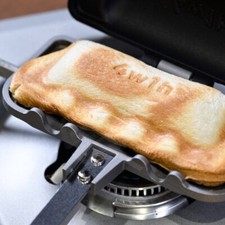 4W1H Hot Sand Solo Compact Grilled Sandwich Maker Tubame sanjo Made in Japan NEW