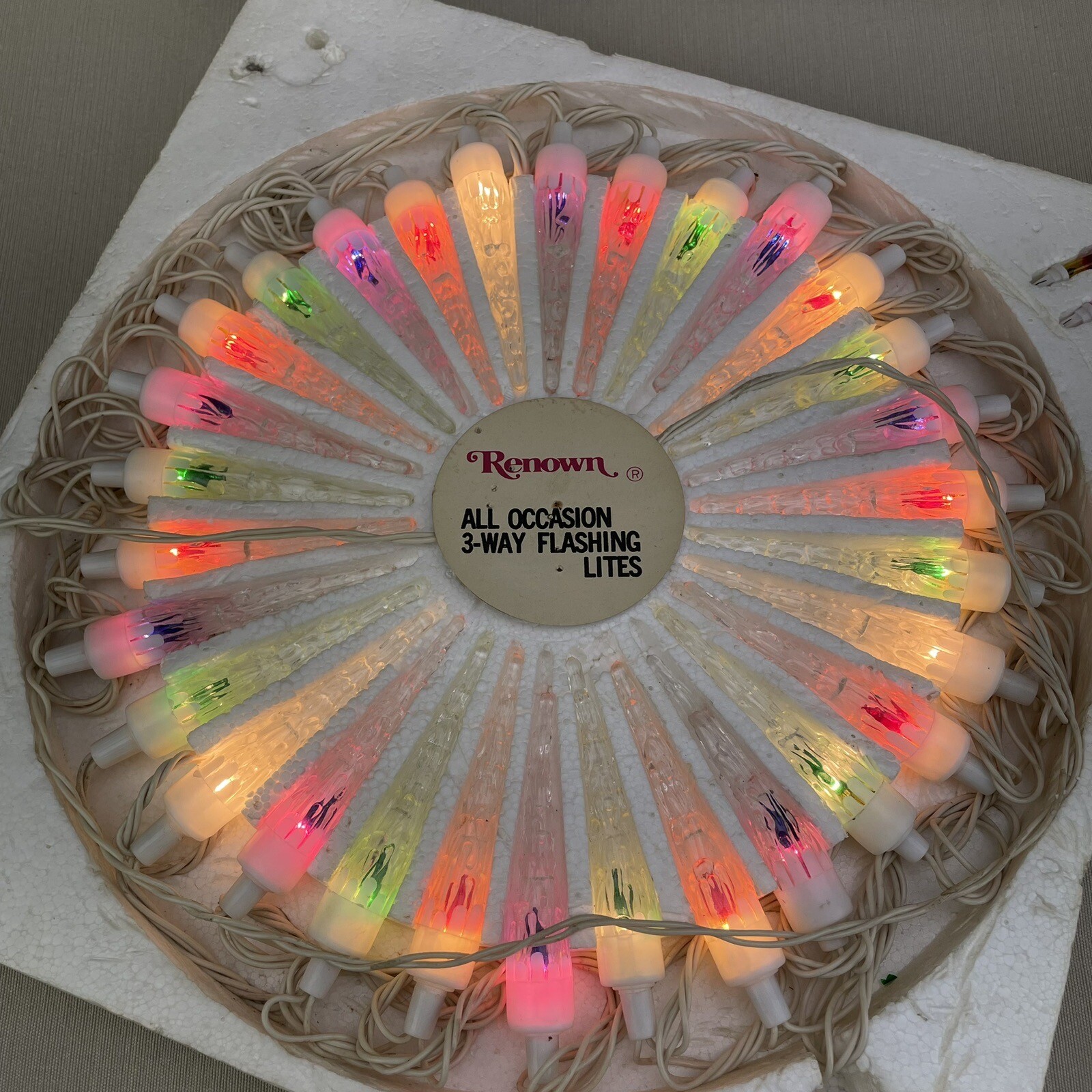 Renown 3 way Flashing Spire Lites Vintage Weatherproof Christmas Lights