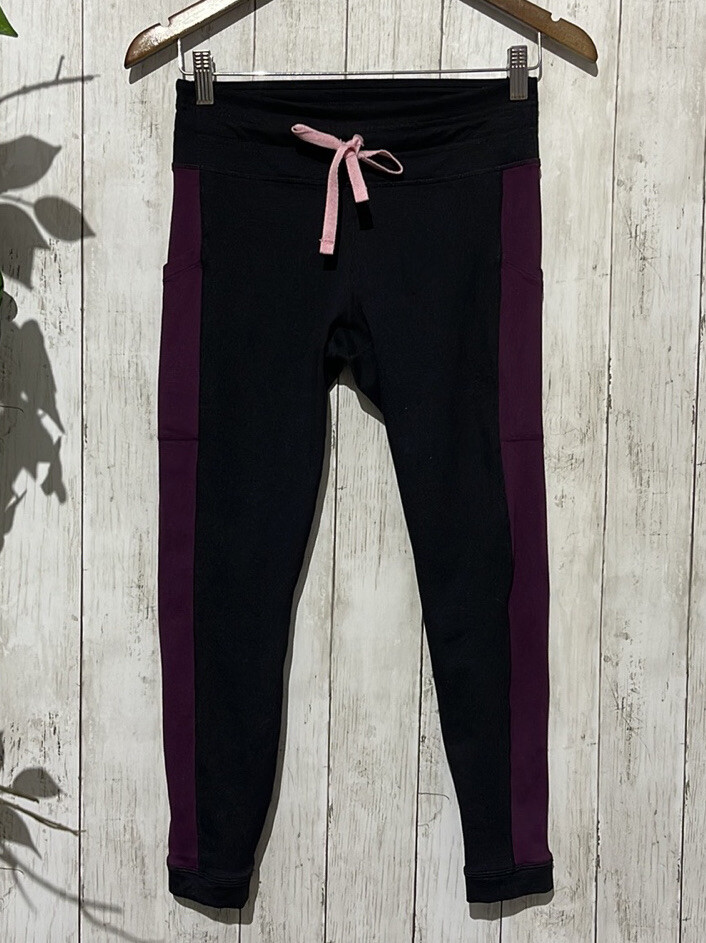 Fabletics powerhold cropped workout leggings size… - image 1