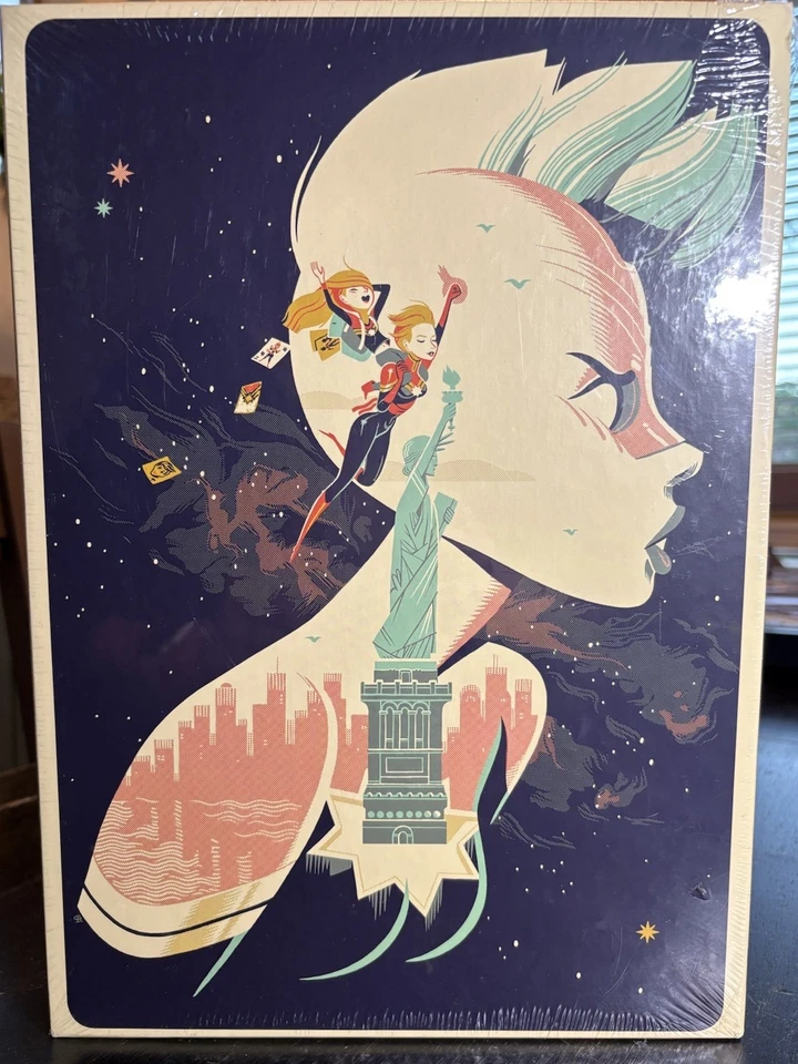 NUEVO-SELLADO Mondo CAPTAIN MARVEL 1000 Piezas Puzzle por Glen Brogan, 19" x 27" Foto 3 de 4