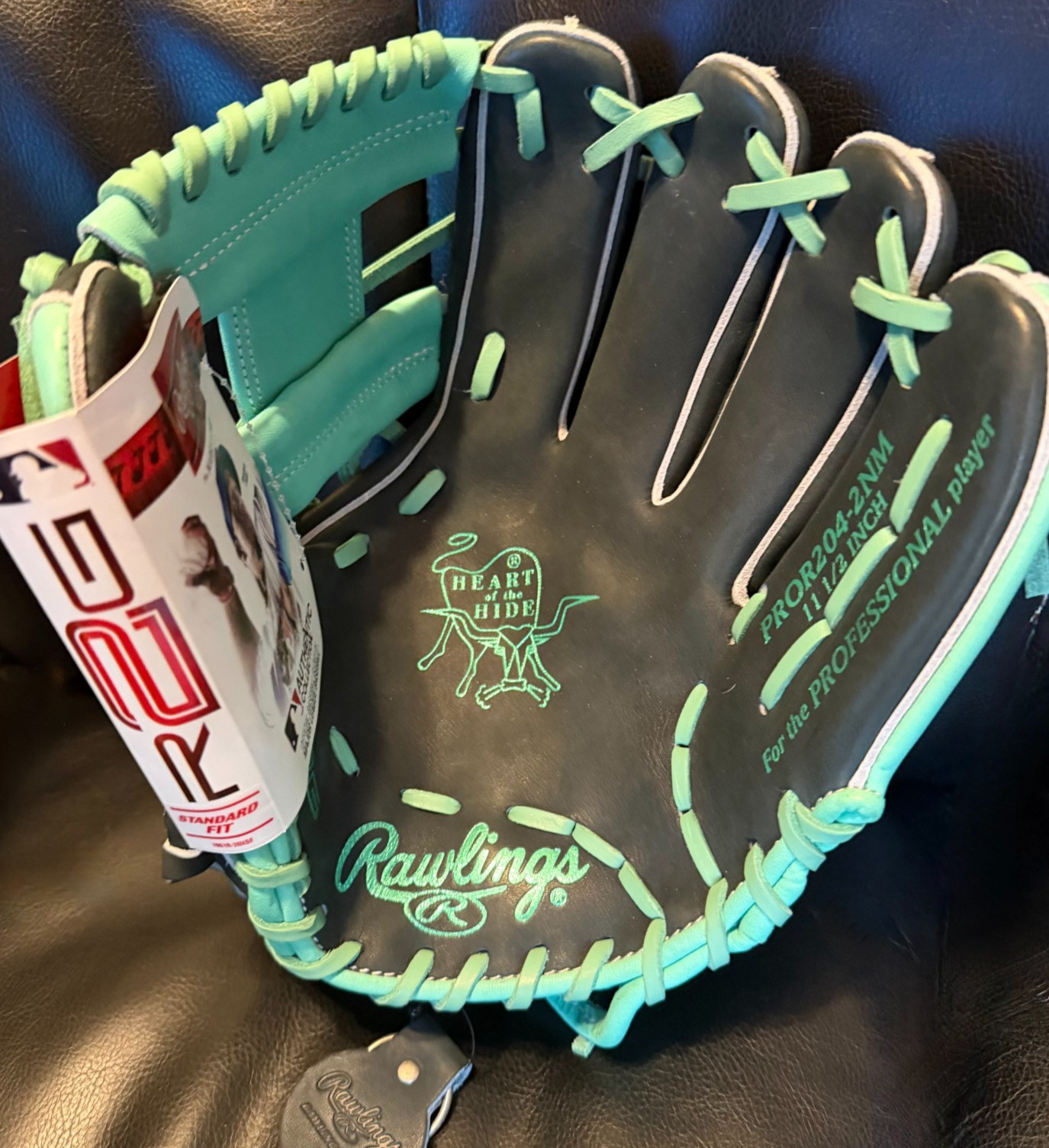 2025 Rht -brand New!!
