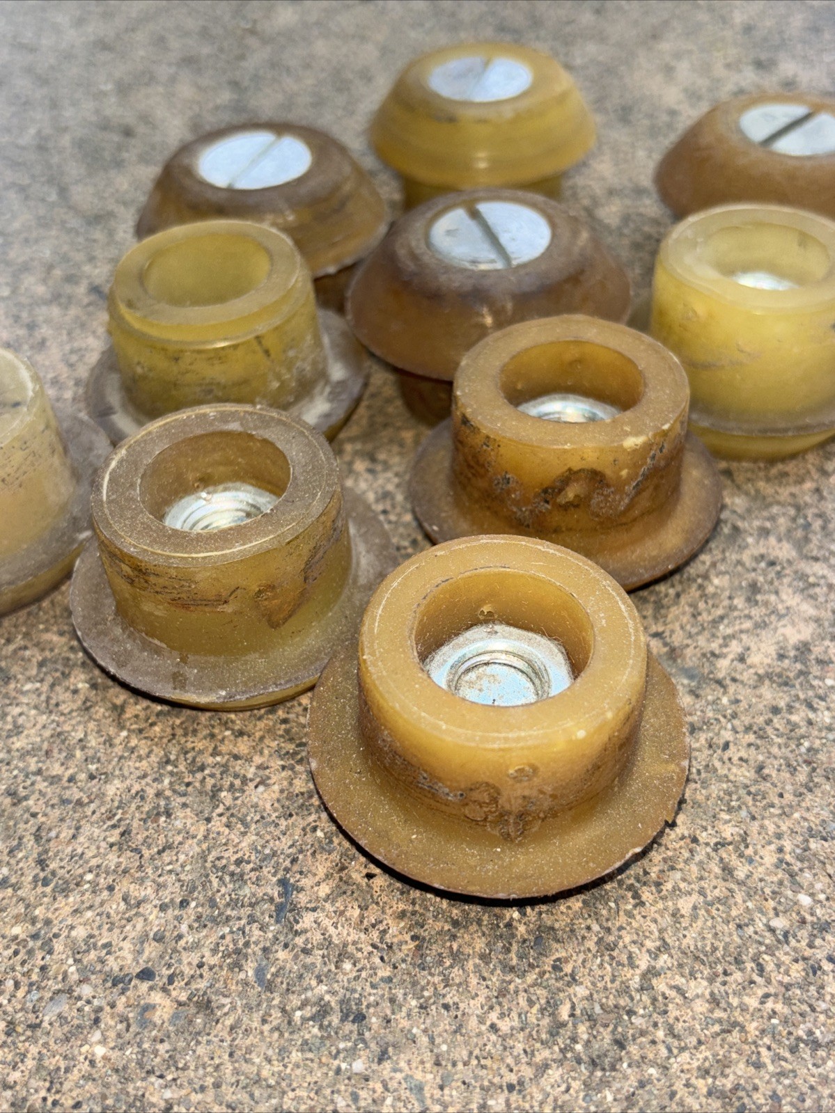 Vintage Pinball Bumpers or Feet ?? Gottlieb Bally