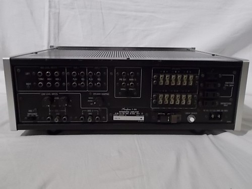 Amplificatore integrato Accuphase E-202 mantenuto a febbraio 2025 - Foto 13 di 18
