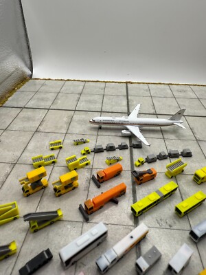 für Herpa Wings 1:500 GSE Set 50+ diverse vehicles / Airport