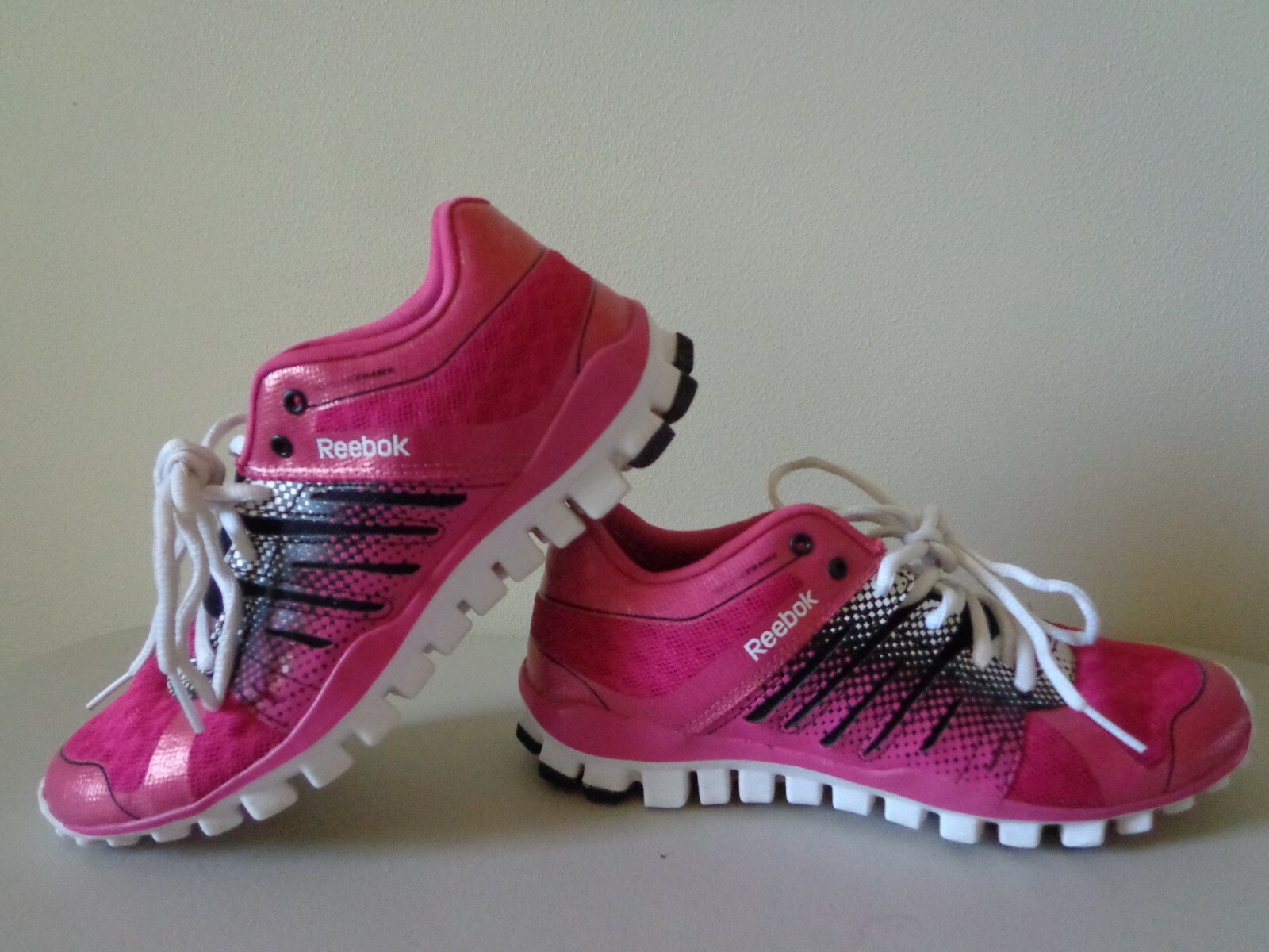 Reebok Real Flex Fit Frame 3D Puse Frame Athletic Women's Shoes Size