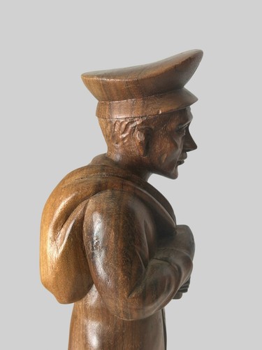 Vintage Hand Carved Solid Wooden Man Carrying Knapsack 11.75" Tall Beautiful - Picture 6 of 8