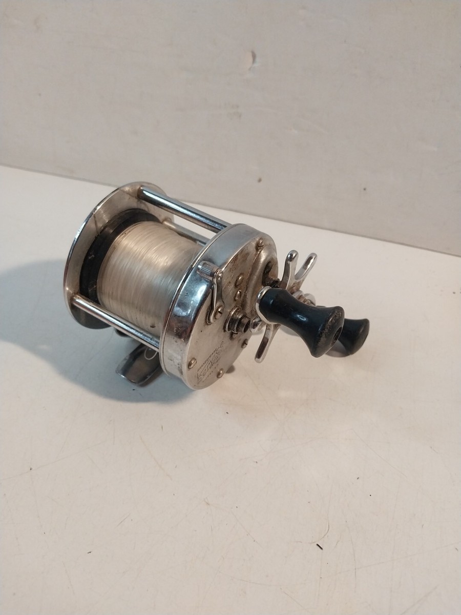 Moulinet Casting Vintage Shakespeare 1944T – Niveau R-20 Avec Tru-Axis – État Nickel