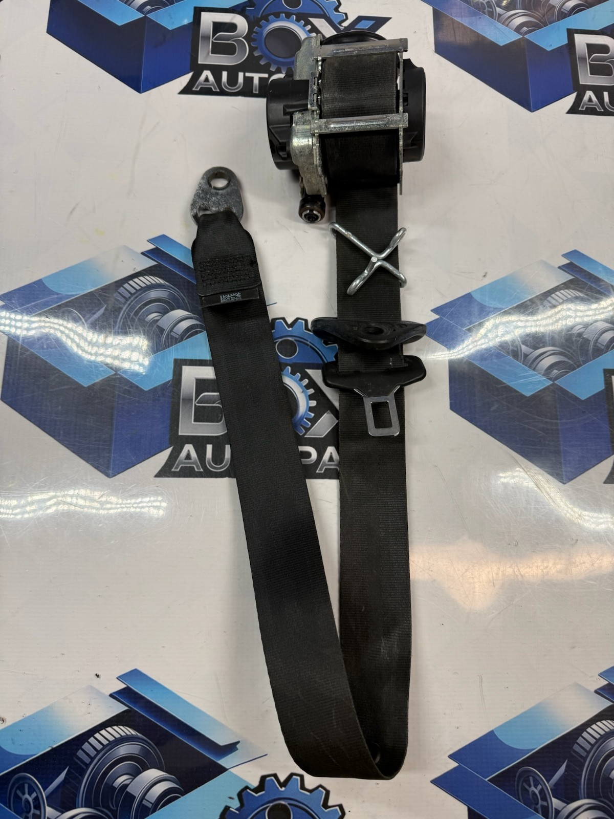 2014-2018 Ford Transit Connect Front Left Seat Belt Retractors DT111761295 OEM