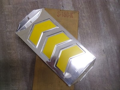 Re-Trac Mirror 6x12 180 s-158-k retrac Aluminum Yellow Cevrons   H3