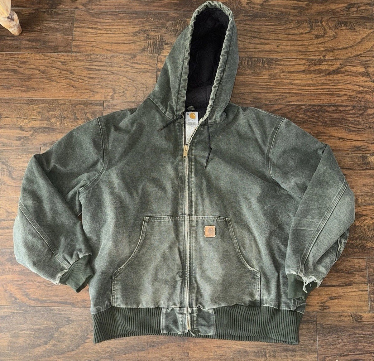 Men's Vintage Carhartt Hooded Jacket J130 MOS Outdoor Workwear