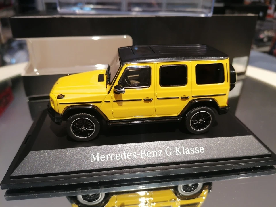 Norev 1/43 Mercedes Classe G500 Sun Yellow Box Dealer Edition - Immagine 3 di 4