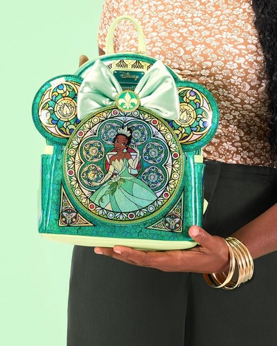 ✨ Vidrieras Loungefly Disney Princess: Mini mochila Tiana | Se envía ahora ✨ - Imagen 2 de 8