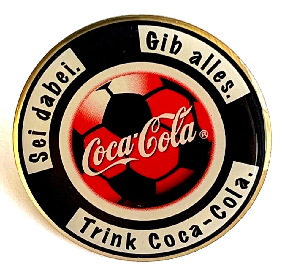 Coca Cola Sei dabei. Gib alles. Fußball Pin (H19) - Bild 1 von 1
