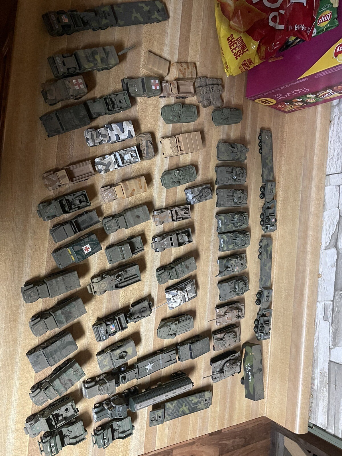 Huge LOT Vintage WW2 Military Toy Vehicles Tanks, Jeeps US Army German