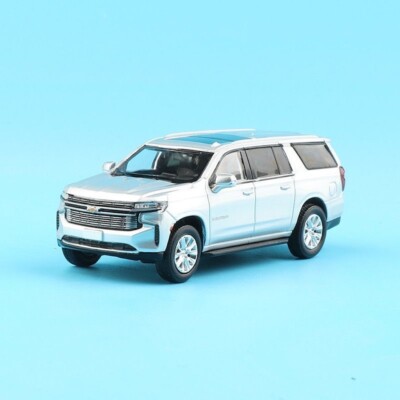 ED Masdi 1:64 Silver Suburban Full Size SUV Sports Model Diecast Collect Car
