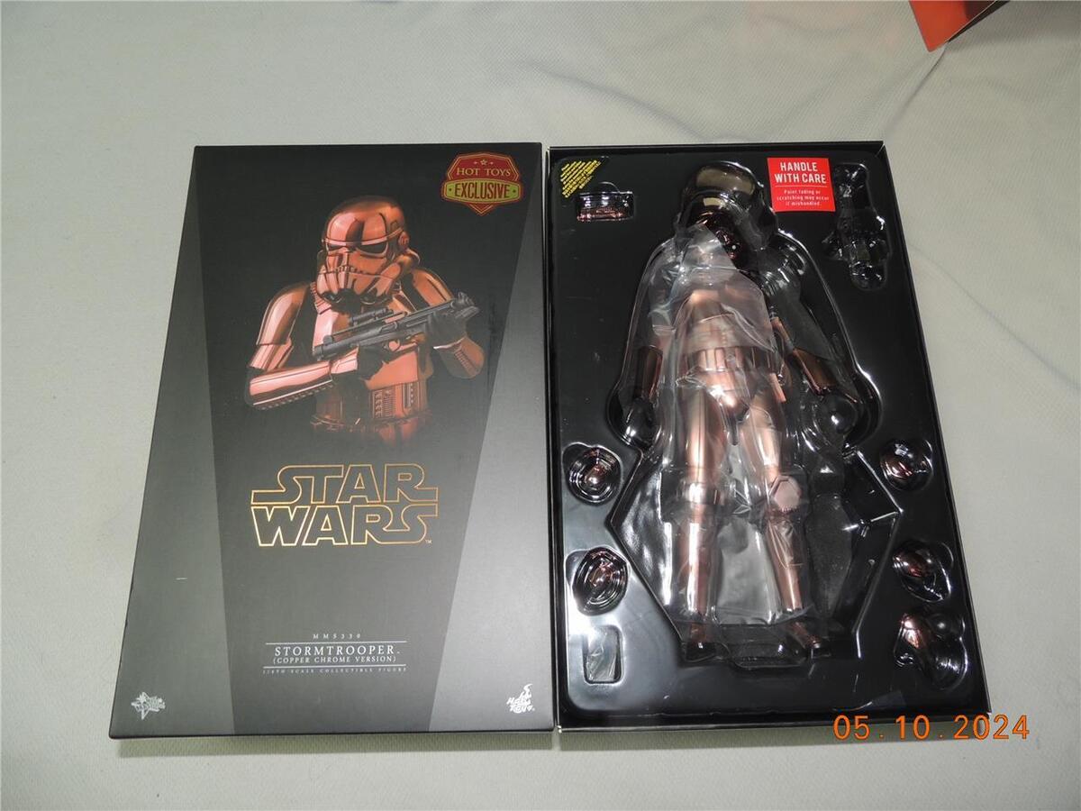 HOT TOYS 1/6 STAR WARS COPPER CHROME STORMTROOPER MMS330 HOT TOYS 1/6 STAR WARS COPPER CHROME STORMTROOPER MMS330