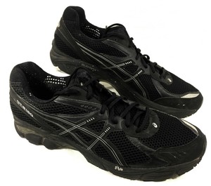 asics gt 3000 3 hombre Negro