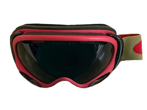 ski goggles grey