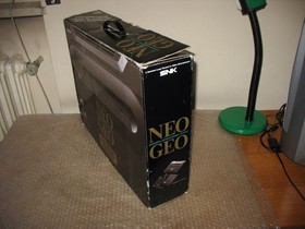 BOXED NEO GEO AES CONSOLE JAP+SAMURAI 1, 2, FATAL FURY SPECIAL