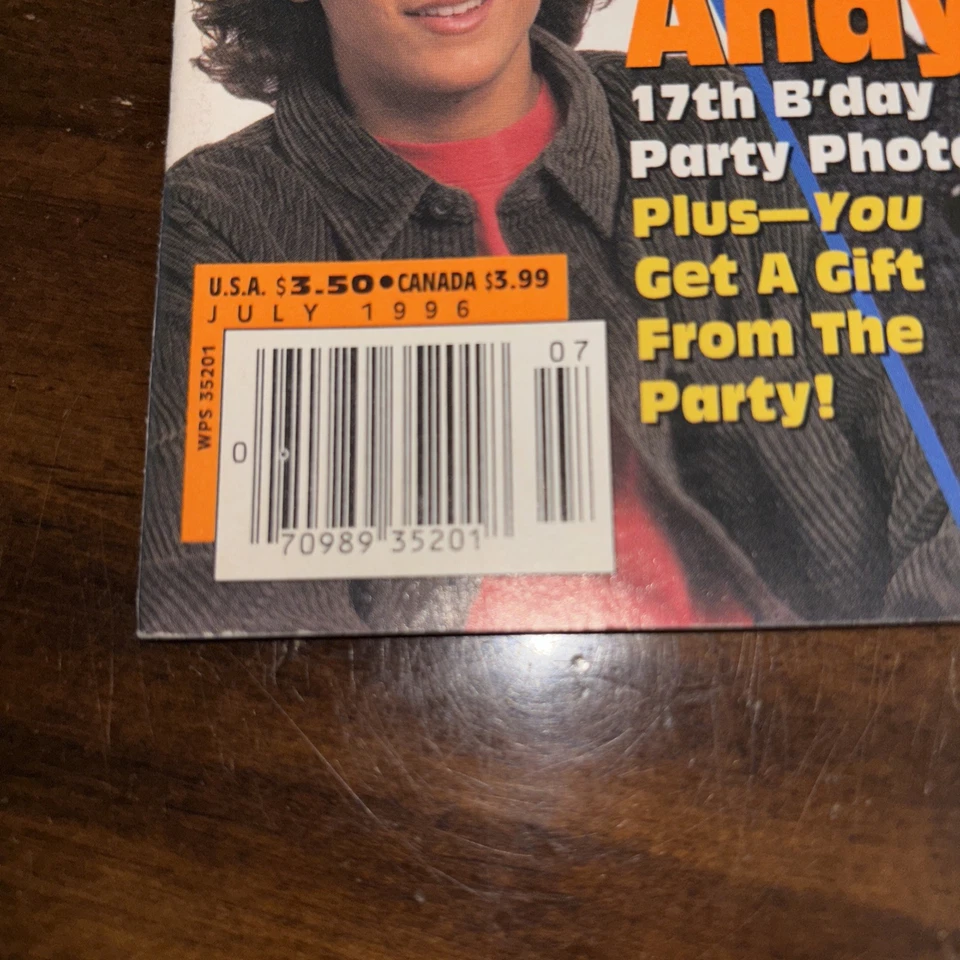 TEEN BEAT MAGAZINE JULY 1996 ,4 CENTERFOLDS POSTERS J TAYLOR THOMAS - Image 2 of 4