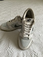 Nike Dunk Low Trainers Size UK 6 Grey and White