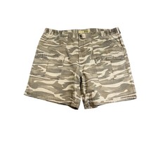Cabelas Outdoors Mens 46 Camo Cargo Shorts Elastic Waist Cotton Hunting Utility