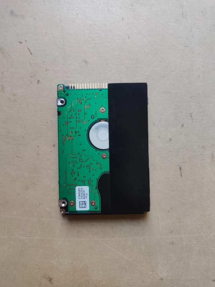 IBM Travelstar IC25N040ATCS04-0 20GB 2,5" HDD Festplatte 4200rpm IDE PATA - Bild 2 von 4