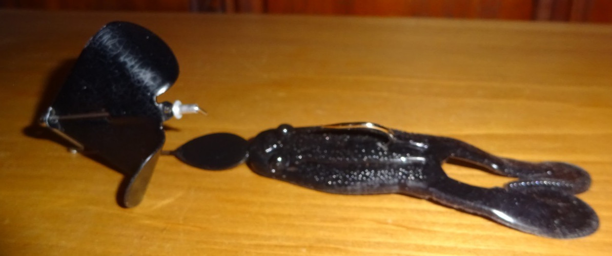 Big Bite Baits Tour Toad Buzz Buzzbait, 4", 3/8 Oz., Black Blade/Black Toad - Image 11