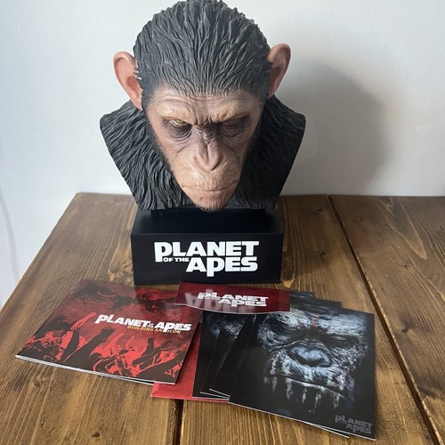 Caesar Planet Of the Apes Collectors Primal Collection Ape Head Bust Statue
