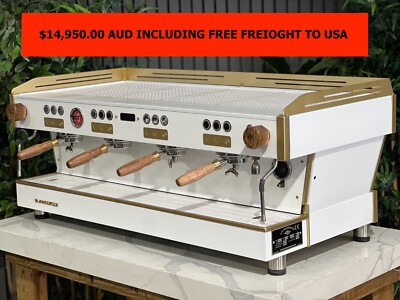 LA MARZOCCO LINEA PB 4 GROUP WITH TIMBER COFFEE MACHINE - FREE FREIGHT TO USA