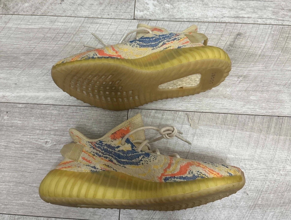 Size 9.5 - adidas Yeezy Boost 350 V2 Low MX Oat, photo 2 of 5