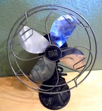 VINTAGE CIRCA 1950'S PAR ELECTRIC FAN SILVER BLADES CAST IRON BLACK BASE WORKING