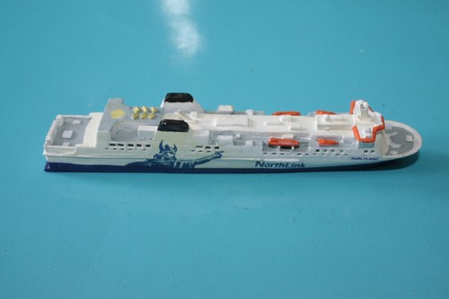 HJALTLAND Shetland Orkney Ferry. Metal model in Magnus the Viking 1250 scale - Picture 2 of 6
