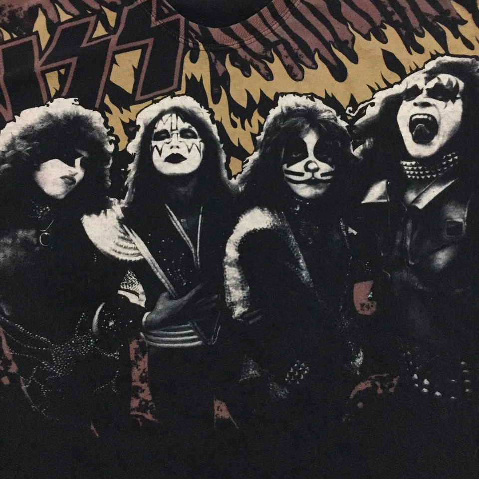 Vtg Kiss Flames T-Shirt Script Fire Logo Rock Roll Band Photo Tour Concert Tee L - Изображение 3 из 4