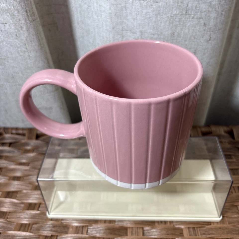 Taza de café acanalada rosa y blanca 16 fl oz taza NUEVA Foto 3 de 4