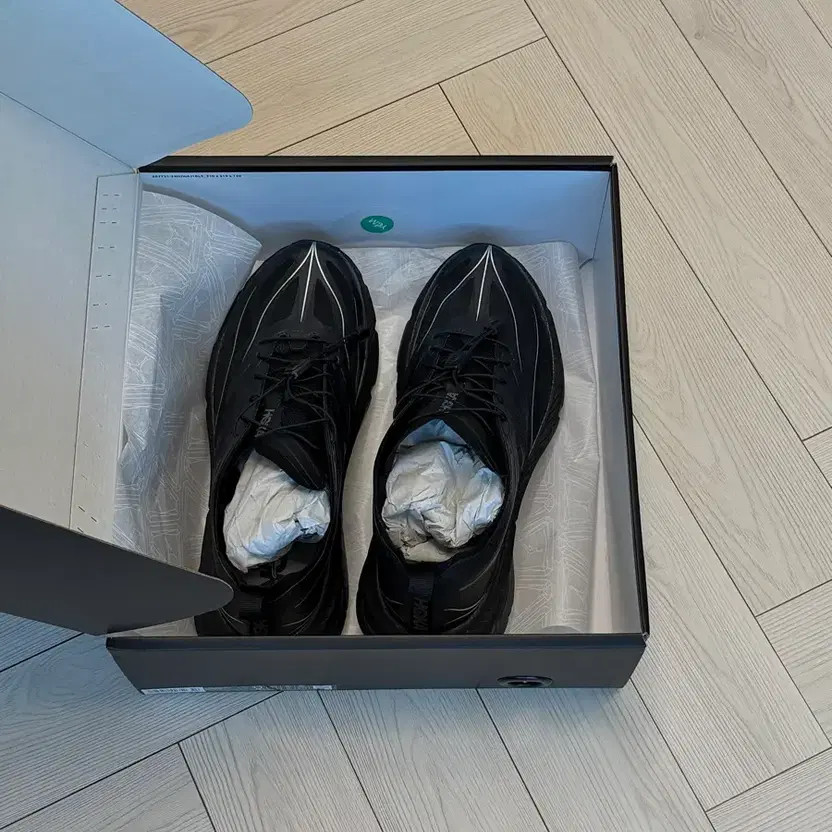 Hoka Mafate 4 Running Shoes New Black Size 280 thumbnail 2